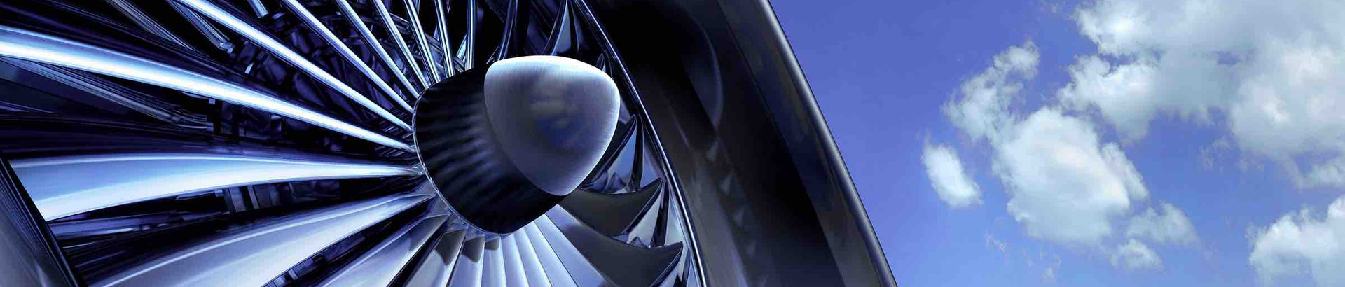 [Translate to United Kingdom (UK):] Aircraft turbine close-up